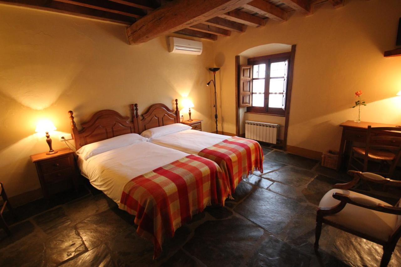 Casa Rural Del Corral マルパルティダ・デ・プラセンシア エクステリア 写真