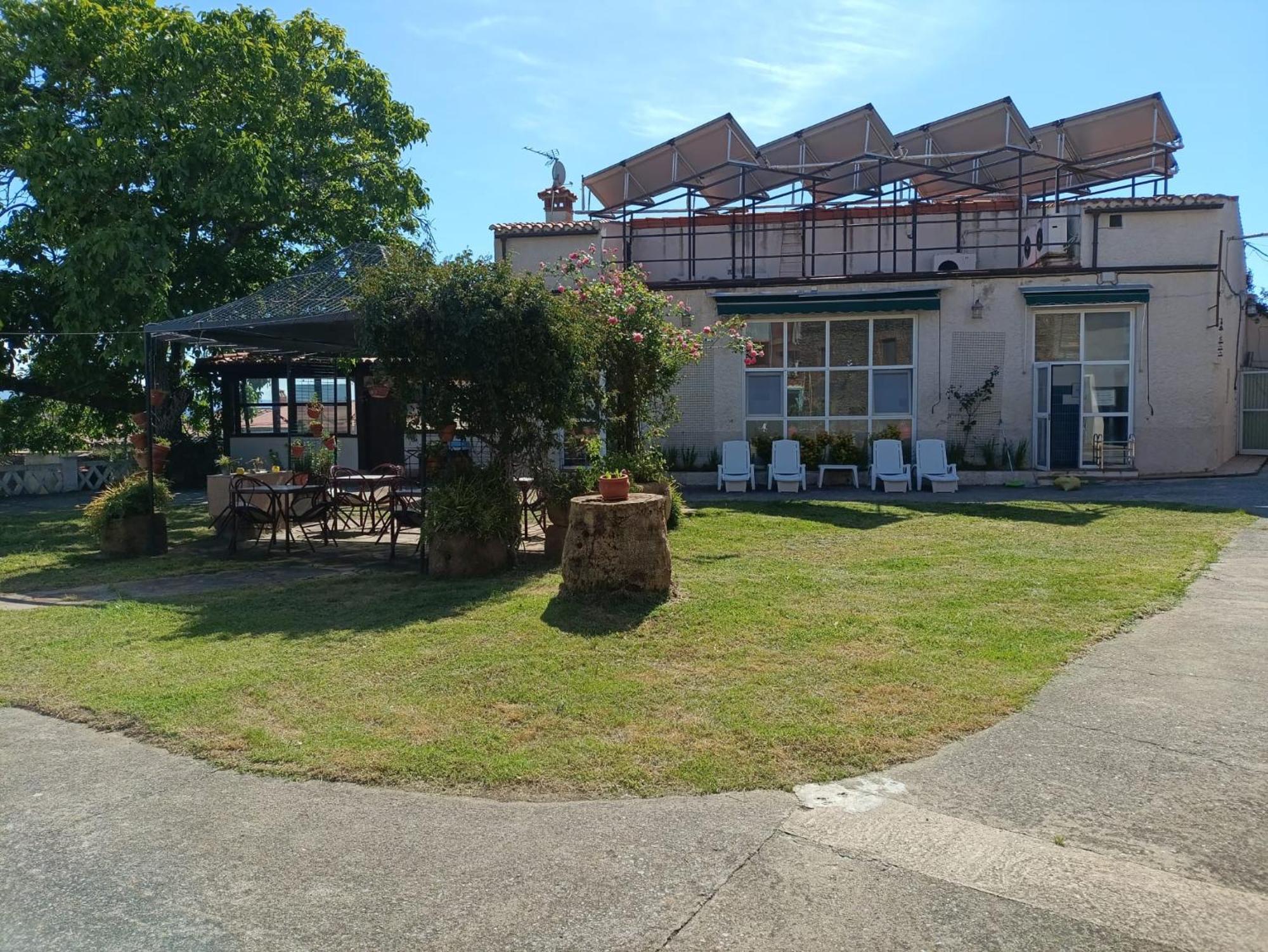 Casa Rural Del Corral マルパルティダ・デ・プラセンシア エクステリア 写真