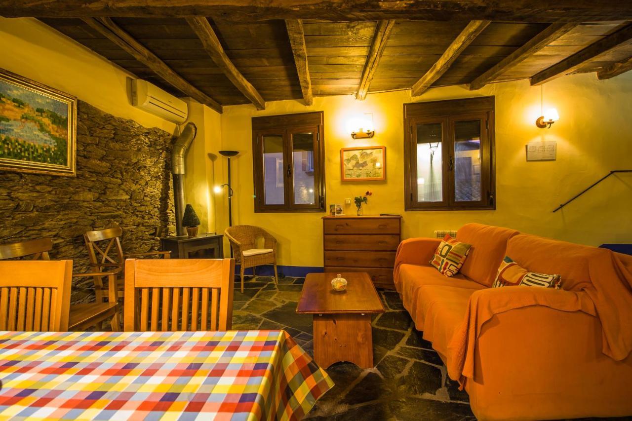 Casa Rural Del Corral マルパルティダ・デ・プラセンシア エクステリア 写真