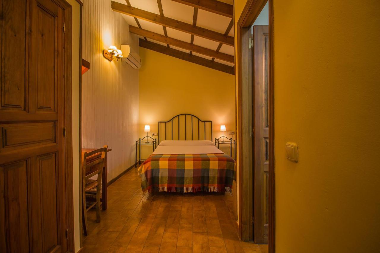 Casa Rural Del Corral マルパルティダ・デ・プラセンシア エクステリア 写真