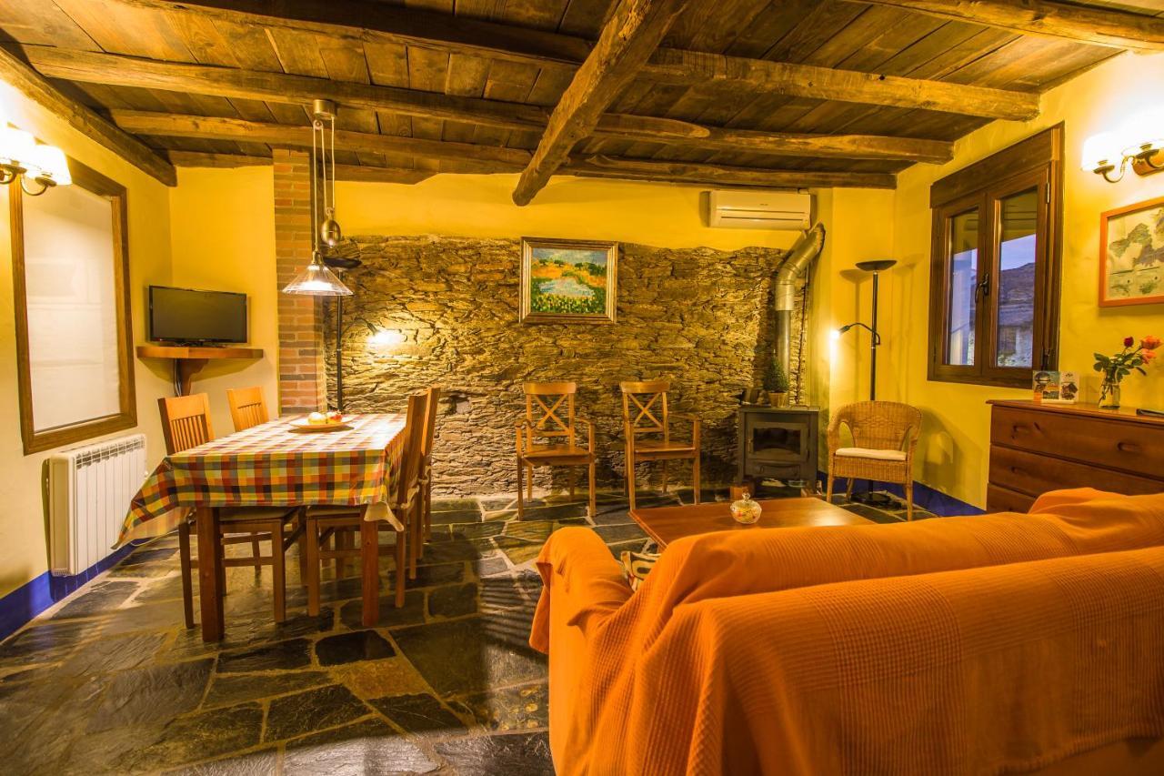 Casa Rural Del Corral マルパルティダ・デ・プラセンシア エクステリア 写真